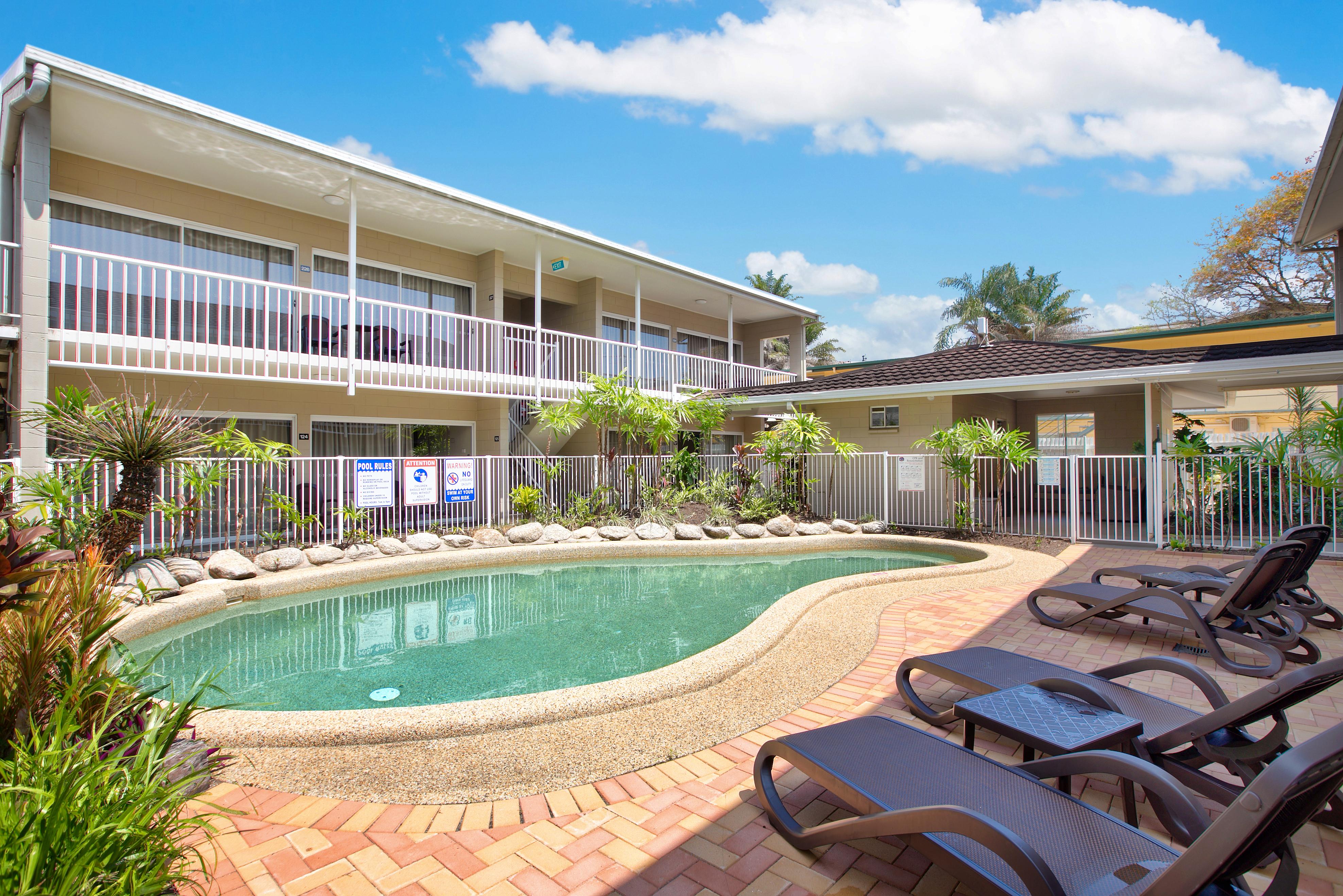 Comfort Inn Cairns City Exterior photo